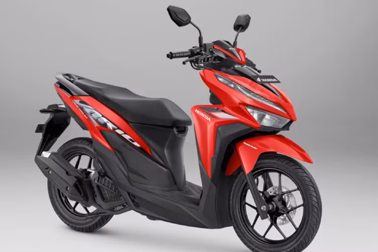 Vario 125 mới là một trong những xe tay ga phổ biến nhất ở Indonesia hiện nay. Mẫu xe này tỏ ra là phương tiện rất hợp với các hoạt động đi lại hằng ngày và còn được trang bị các tính năng tiên tiến.