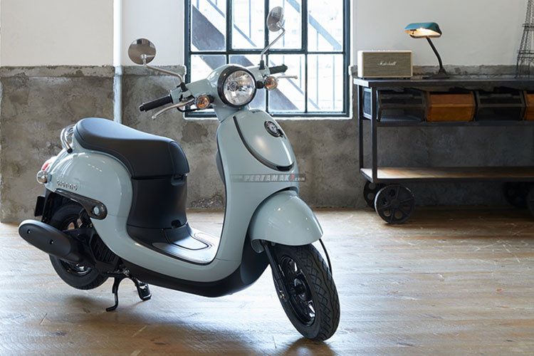 Tại thị trường nội địa Nhật Bản, giá xe Honda Giorno 2022 được niêm yết ở mức 209.000 Yên (tương đương khoảng 41 triệu đồng). Tại thị trường Việt Nam, xe được nhập khẩu không chính hãng có giá tới hơn 70 triệu đồng.