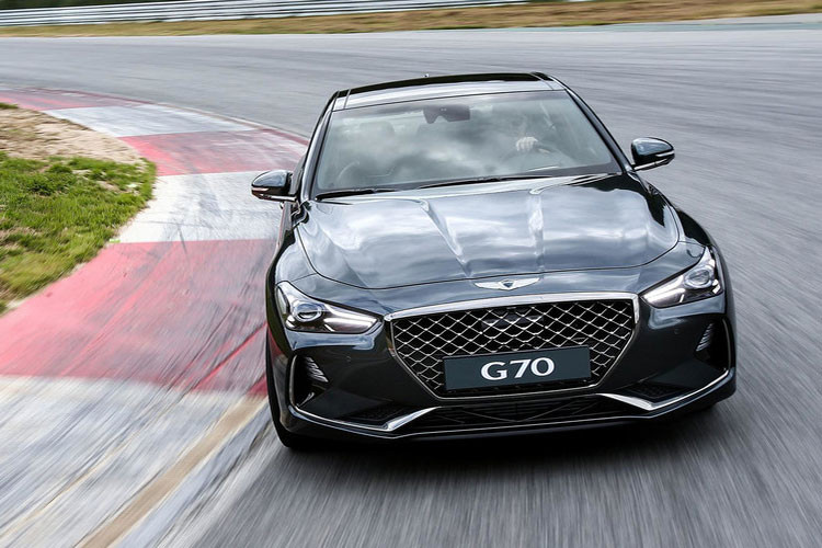 Tại triển lãm New York Auto Show 2018, thương hiệu xe sang Hàn Quốc đã mang đến trưng bày mẫu xe Genesis G70 2019 - sản phẩm nhỏ nhất trong danh mục đã bao gồm các mẫu G80, G80 Sport và G90. Đây là mẫu xe cạnh tranh trực tiếp với Mercedes-Benz C-Class, BMW 3-Series và Audi A4 trong phân khúc sedan hạng sang cỡ nhỏ.