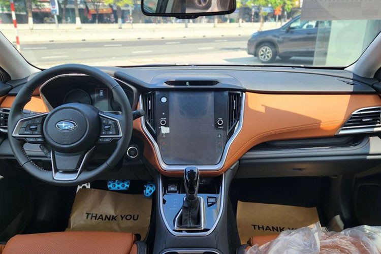 Subaru Outback tiep tuc 