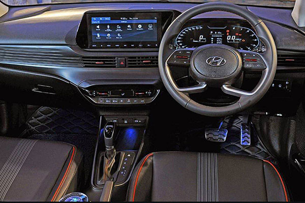 Khai tu tai Viet Nam, Hyundai i20 van 