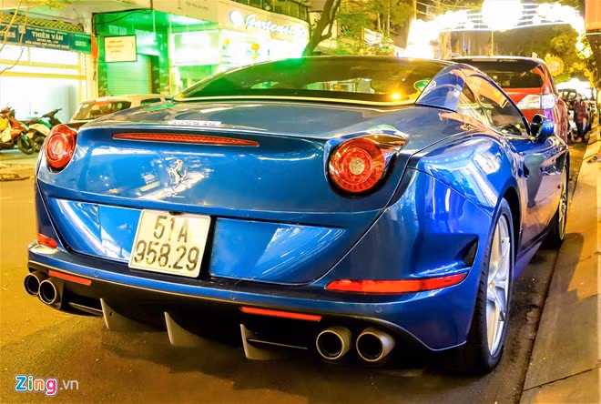 Xe sử dụng động cơ V8, 3.8 lít, tăng áp, công suất cực đại 552 mã lực tại tua máy 7.500 vòng/phút và mô-men xoắn cực đại 755 Nm tại 4.750 vòng/phút. Thời gian tăng tốc từ 0-100 km/h trong 3,6 giây, trước khi đạt tốc độ tối đa 316 km/h.