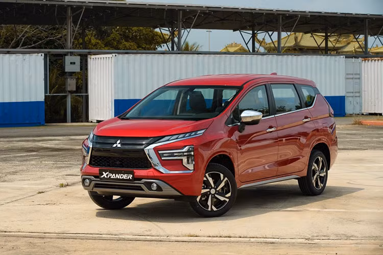 Mitsubishi Xpander van la 