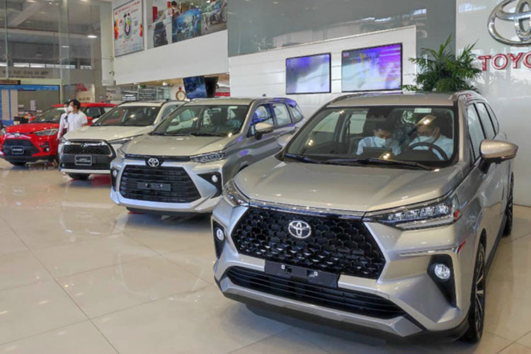 Mitsubishi Xpander van la 