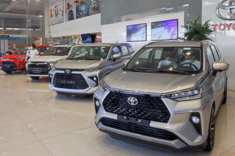 Mitsubishi Xpander van la 