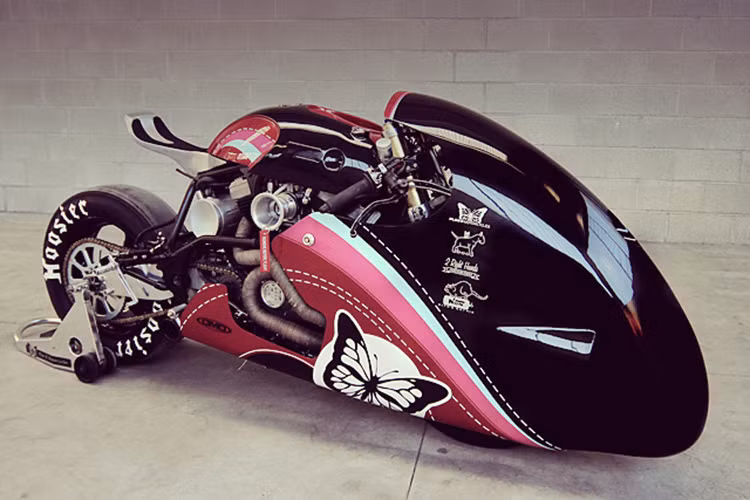 Điều kiện để những chiếc xe tham gia vào giải đua Glemseck thì cần phải cải tiến tốt kỹ thuật để thích nghi thể lệ giải đua cũng như yếu tố trên trường đua (cỏ khô).