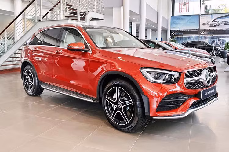 Mercedes GLC tai Viet Nam bi ban 