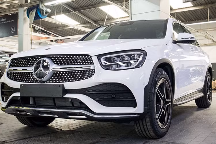 Mercedes GLC tai Viet Nam bi ban 