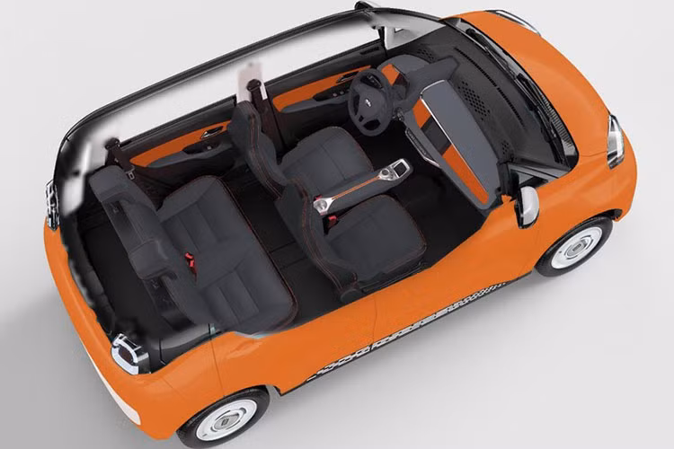 Pocco vốn là thương hiệu nhắm đến những khách hàng trẻ, muốn tìm mua ôtô điện cỡ nhỏ và thời trang. Tên tiếng Trung Quốc của thương hiệu này là Pengke hay "nhạc punk".