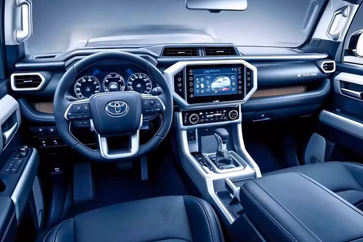 Thực tế, nền tảng này sẽ khác với nền tảng TGNA unibody mà Innova Hycross đang áp dụng. Hiện tại, chưa có nhiều thông tin về nền tảng này, nhưng với uy tín của Toyota, khung gầm mới hứa hẹn sẽ mang lại độ tin cậy tương đương với các khung gầm body-on-frame (thân xe trên khung).