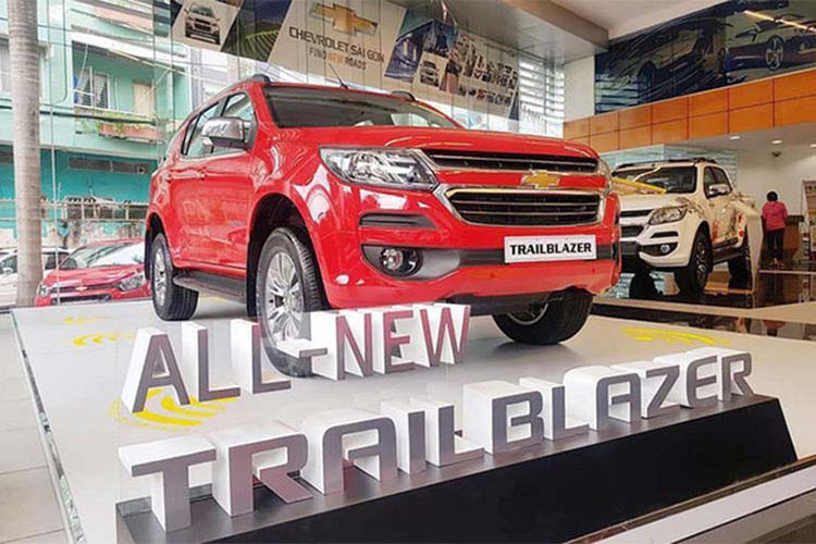 Mẫu SUV 7 chỗ Chevrolet Trailblazer bán được 59 xe trong tháng 11 và trở thành mẫu xe bán chậm thứ 9 trên thị trường. Hiện tại, Trailblazer vẫn được VinFast phân phối sau khi thương hiệu Việt nắm quyền sử dụng nhà máy và phân phối các dòng xe Chevy tại Việt Nam.