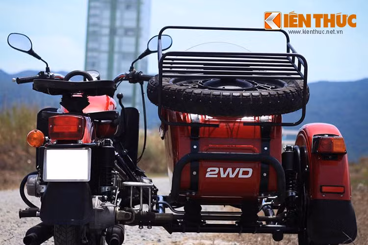  Sidecar được chia thành nhiều loại, nhưng nhiều nhất vẫn là Sidecar Ural. Đa số xe hiện nay từ 650 – 750 phân khối, do Nga, Đức, Trung Quốc… sản xuất. Trong số các loại xe ba bánh thì Sidecar Ural là thông dụng và được nhiều người mê xe “chuộng” nhất.