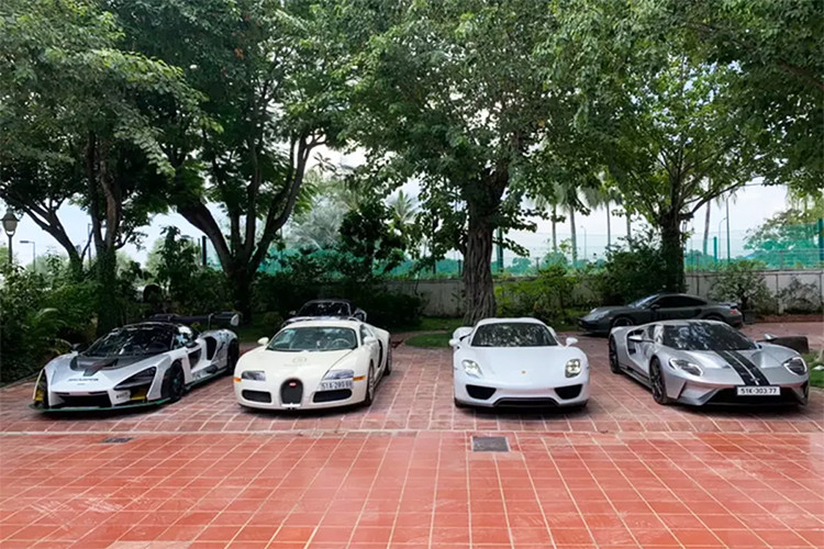 Ban tổ chức đã quyết định chuyển giải đua Gumball 3000 2024 về khu vực Đông Nam Á, lộ trình 3.000 km diễn ra trong 6 ngày - khởi hành từ TP HCM và điểm kết thúc tại Singapore. Lịch trình cuộc đua không thay đổi, vẫn diễn ra từ ngày 14 đến 22/9/2024, điểm kết thúc tổ chức hoàng tráng tại đường đua F1 Singapore.