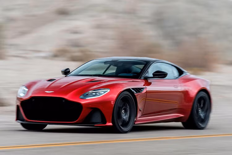  Siêu xe Aston Martin DBS Superleggera 2019 hiện đã được giới thiệu ở 3 nước Đông Nam Á là Singapore, Malaysia và gần đây nhất là Thái Lan. Tuy nhiên, với thị trường Việt Nam thì mẫu xe này vẫn chưa góp mặt.