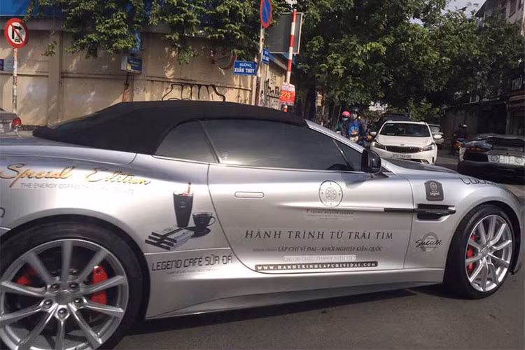 Theo đó, sự kiện này nhằm giới thiệu đến hành trình siêu xe do chính ông Đặng Lê Nguyên Vũ, ông chủ của hãng cà phê Trung Nguyên tổ chức vào tháng sau. Được biết, Bugatti Veyron và hơn 10 chiếc siêu xe "hàng khủng" khác cuả vị đại gia này sẽ tham gia diễu hành.