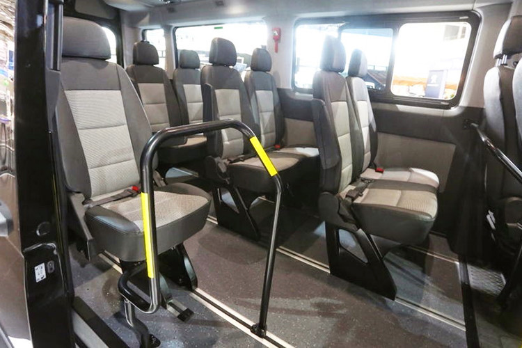 Về sức mạnh, chưa rõ phiên bản Solati sắp ra mắt sẽ được trang bị động cơ như thế nào. Chỉ biết phiên bản trước đây trang bị động cơ diesel 4 xylanh, dung tích 2.5L, sản sinh công suất tối đa 170 mã lực tại tua máy 3.600 vòng/phút và mômen xoắn cực đại 422 Nm tại tua máy 1.500 - 2.500 vòng/phút.