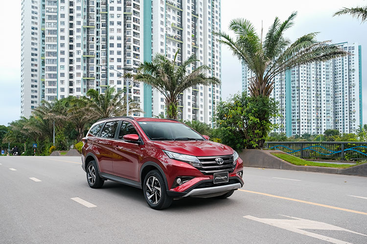 Toyota Rush - SUV do thi 7 cho nhieu gia dinh tre me tit-Hinh-9