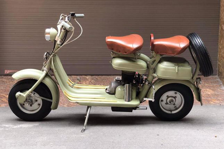 Về độ quý hiếm của xe Lambretta Model F 1954 ông cụ, người chủ sở hữu chia sẻ: "Tại Việt Nam, chỉ còn tồn tại vài chiếc Lambretta Model F. Tuy nhiên chỉ duy nhất chiếc xe của mình là có thể vận hành ổn định".