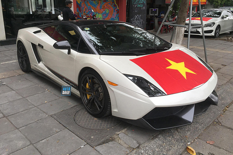 Lamborghini Gallardo SuperLeggera độc nhất Việt Nam.