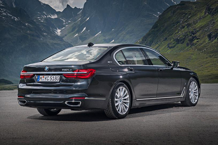 Với vị trí này, có vẻ BMW 7 Series đang xếp cuối cùng trong cuộc cạnh tranh ngôi vị sedan hạng sang hàng đầu của các thương hiệu xe châu Âu.