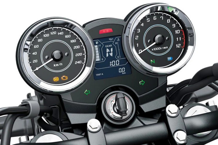 Là mẫu xe có mức giá dễ tiếp cận hơn "đàn anh", Z650RS chỉ được Kawasaki trang bị cặp giảm xóc trước dạng ống đường kính 41mm, trong khi Z900RS dùng giảm xóc hành trình ngược USD.