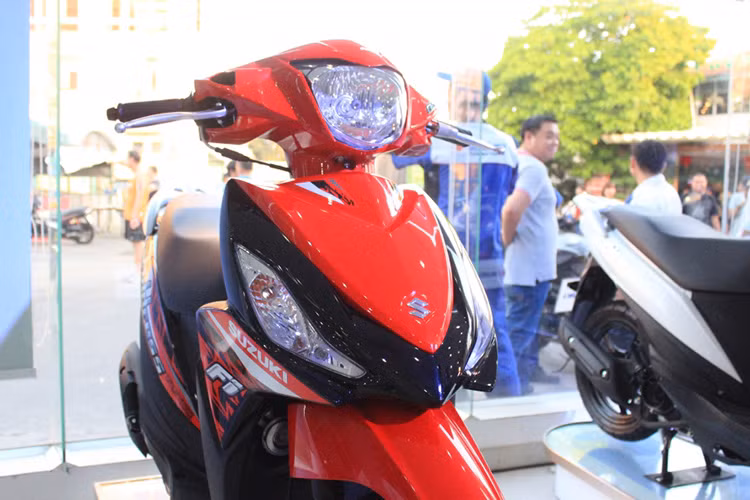 Là mẫu xe tay ga có dáng vóc nhỏ gọn cùng những đường nét thiết kế đậm chất thể thao, tên của xe được kết hợp từ hai từ tiếng Anh là "Add" và "Dress", có nghĩa là tủ quần áo hoặc đồ đạc.