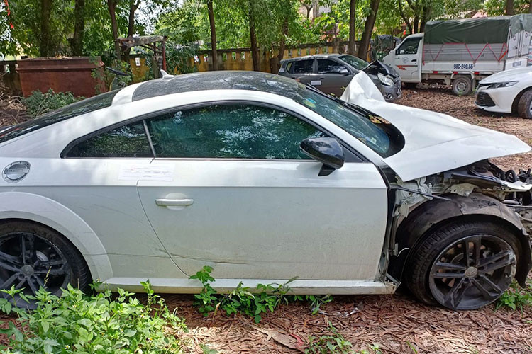 Liên quan vụ tai nạn do ông Nguyễn Đức Thịnh cầm lái chiếc xe Audi TT tông chết 3 người ở Bắc Giang, Phó thủ tướng Phạm Bình Minh có công điện gửi đến bộ, ngành về việc chấp hành quy định phòng chống tác hại của rượu, bia.