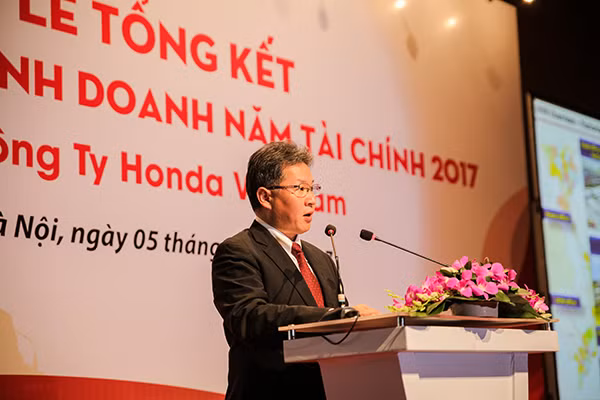 Honda Viet Nam day manh xuat khau xe nguyen chiec