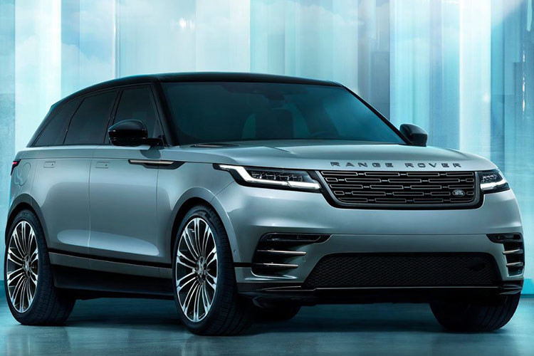 Mẫu xe SUV hạng sang Range Rover đầu tiên được xuất xưởng tại nhà máy Solihull, Anh quốc vào năm 1970 nhưng ít ai biết rằng dòng xe huyền thoại này đã có hành trình bắt đầu từ năm 1967. Vào thời điểm đó, Land Rover đã thử nghiệm 26 nguyên mẫu với tên mã Velar - xuất phát từ tiếng Ý "velare", có nghĩa là che giấu hoặc ẩn mình.