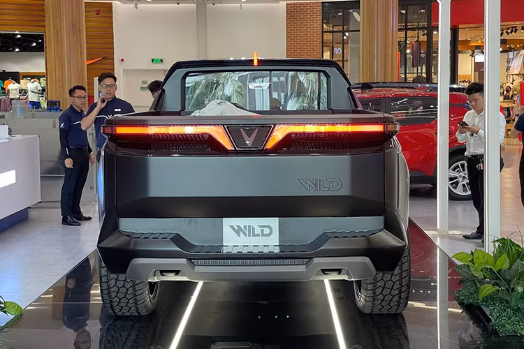 VinFast VF Wild hoàn toàn mới là mẫu xe nhận được đánh giá cao từ giới chuyên môn và truyền thông quốc tế sau lần đầu ra mắt đầu tiên tại Triển lãm CES 2024 diễn ra hồi đầu năm nay.