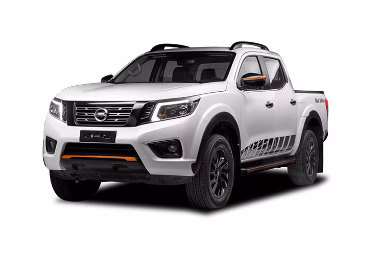 Kế thừa di sản 80 năm của Nissan trong việc phát triển dòng xe bán tải với 12 thế hệ cải tiến tại hơn 180 quốc gia, bán tải Nissan Navara là chiếc xe hội ngộ của sự mạnh mẽ, bền bỉ trong vận hành, hiện đại trong thiết kế và uyển chuyển linh hoạt trên mọi cung đường.