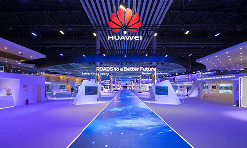 Bao nhieu noi 'tay chay', nuoc nay lai moi Huawei den thiet lap mang luoi 4G