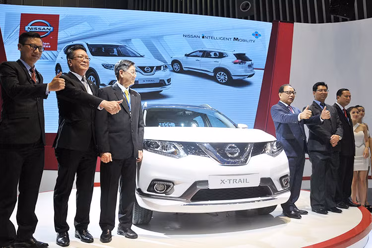 Có quy mô nhỏ hơn so với năm trước, triển lãm VMS 2017 lần này dường như là sự chuẩn bị cho mốc thời gian 2018, khi thuế nhập khẩu xe hơi từ ASEAN về 0%, với nhiều xe mới nhập khẩu nguyên chiếc và hướng tới phân khúc nhỏ với mức giá thấp. Điển hình có thể kể đến Honda Jazz, Toyota Wigo, Suzuki Celerio hay Chevrolet Sonic.