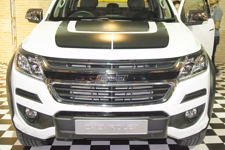 Một trăm năm trước, Chevrolet đã giới thiệu mẫu xe One-Ton 1918 sau đó là những chiếc pick-up có thiết kế đầy quyến rũ khai mở cho thế giới một kỷ nguyên bán tải. Sau 100 năm thành công với xe tải, General Motors Đông Nam Á đã quyết định đây là một cột mốc quan trọng để kỷ niệm sinh nhật bách niên dòng xe Pick-up này. 