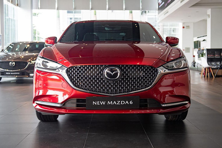 Toyota Camry chiem gan 64% thi phan phan khuc sedan co D-Hinh-2