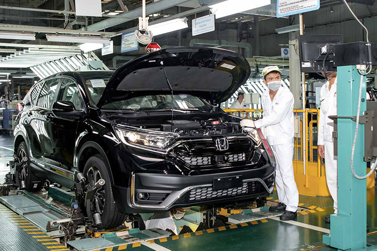 Ly do Honda CR-V tai Viet Nam ban cham du da 