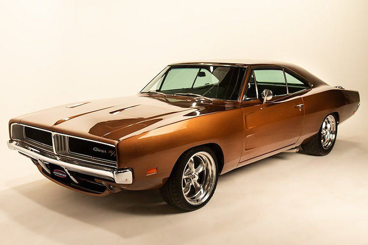 Theo Bumbera, chi phí để tạo ra một chiếc Charger Hellcat 1969 tương tự sẽ rơi vào khoảng từ 100.000 tới 250.000 USD, tùy theo cấu hình mà khách hàng mong muốn (tương đương 2,2 - 5,7 tỷ đồng).