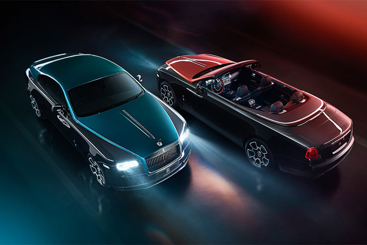  Hãng xe sang Rolls-Royce vừa công bố bộ sưu tập Black Badge Adamas mới, được xem là một phiên bản còn "huyền bí" hơn cả bộ sưu tập Black Badge nổi tiếng của hãng. Xe sở hữu cấu trúc sợi carbon cao cấp và điểm xuyết bằng những viên kim cương đen.