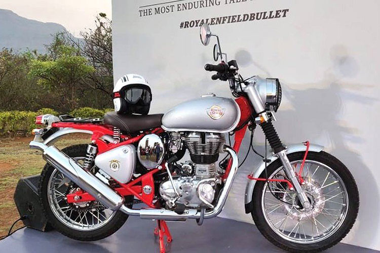 Với Bullet Trials, hãng xe máy Royal Enfield đã lấy cảm hứng từ các dòng xe môtô địa hình cổ trong thập niên 50 - 60 của Thế kỷ 20 nhưng mang trên mình những chi tiết hiện đại và ấn tượng hơn nhiều so với trước.