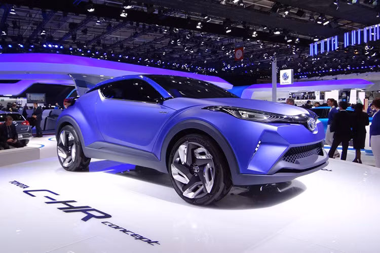 Nếu mẫu SUV cỡ nhỏ này của Toyota có mặt trên thị trường vào đầu năm sau, nó sẽ là đối thủ cạnh tranh trực tiếp đáng gờm của Nissan Qashqai và Honda HR-V.