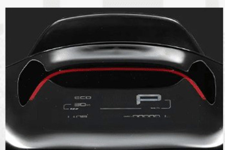 Trang bị cho xe có; chìa khóa kỹ thuật số, mở khóa cảm biến, mở khóa bằng mật khẩu, phục hồi động năng tùy chỉnh, kiểm soát hành trình, hỗ trợ đẩy/lùi, hỗ trợ lái xe và cấu hình điều khiển điện tử… Ngoài ra, EZ3i còn được hỗ trợ nâng cấp OTA, đèn pha thích ứng, đỗ xe chống trộm và các chức năng khác.