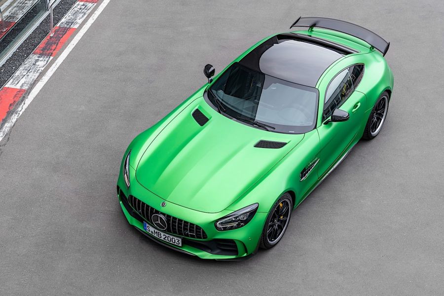 Việc bắt đầu sản xuất Mercedes-AMG GT 2020 một lần nữa cho thấy nhà máy của Mercedes-Benz ở Sindelfingen không chỉ là nhà máy sản xuất số lượng xe lớn nhất với chất lượng hàng đầu, mà còn có thể tạo ra những chiếc xe độc quyền như AMG GT.