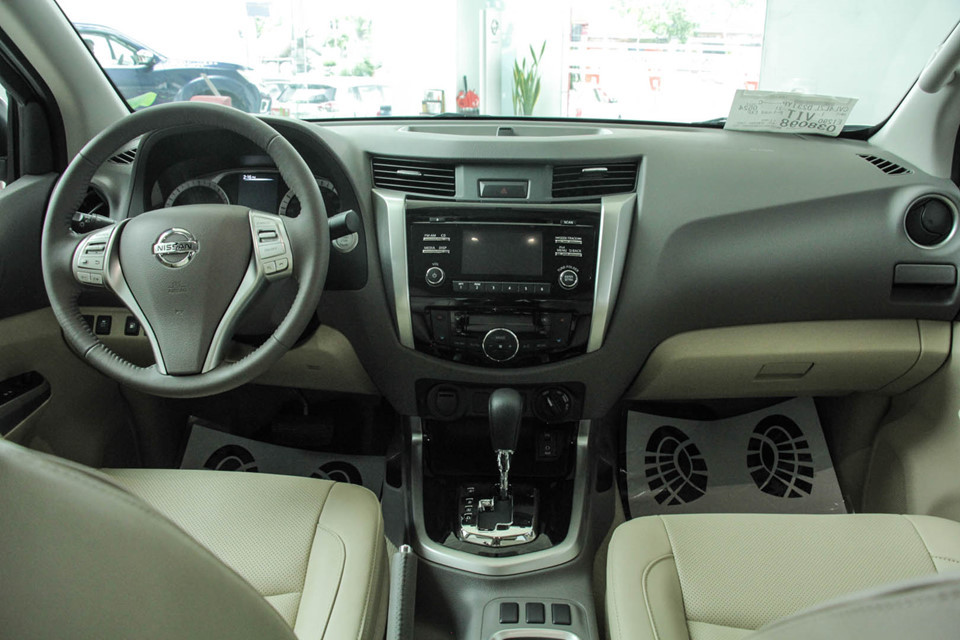 Tiếp theo Navara, mẫu SUV Nissan Terra sẽ về Việt Nam vào khoảng tháng 10. Terra sẽ được trưng bày tại triển lãm VMS tại TP.HCM vào tháng 10.