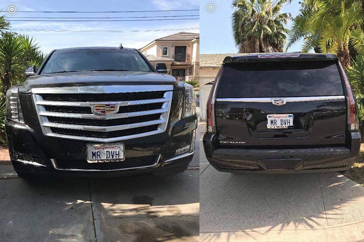 Vào hôm 9/5 vừa qua, nam ca sỹ Đàm Vĩnh Hưng đã bất ngờ đăng hình ảnh chiếc SUV hạng sang Cadillac Escalade màu đen mới tậu của mình. Chiếc xe sang Cadillac Escalade này thuộc đời mới và đặc biệt mang biển số "MR DVH" theo đúng tên của anh chàng ca sỹ Đàm Vĩnh Hưng.