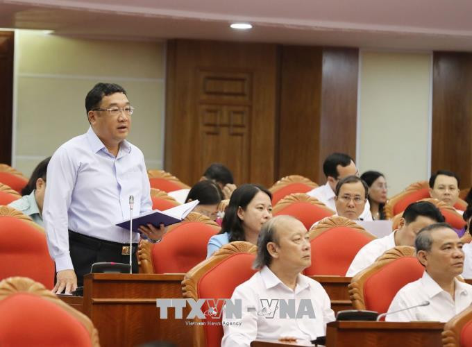 Đồng chí Phạm Hoài Nam, Ủy viên Trung ương Đảng, Tư lệnh Quân chủng Hải quân phát biểu. Ảnh: Phương Hoa/TTXVN 