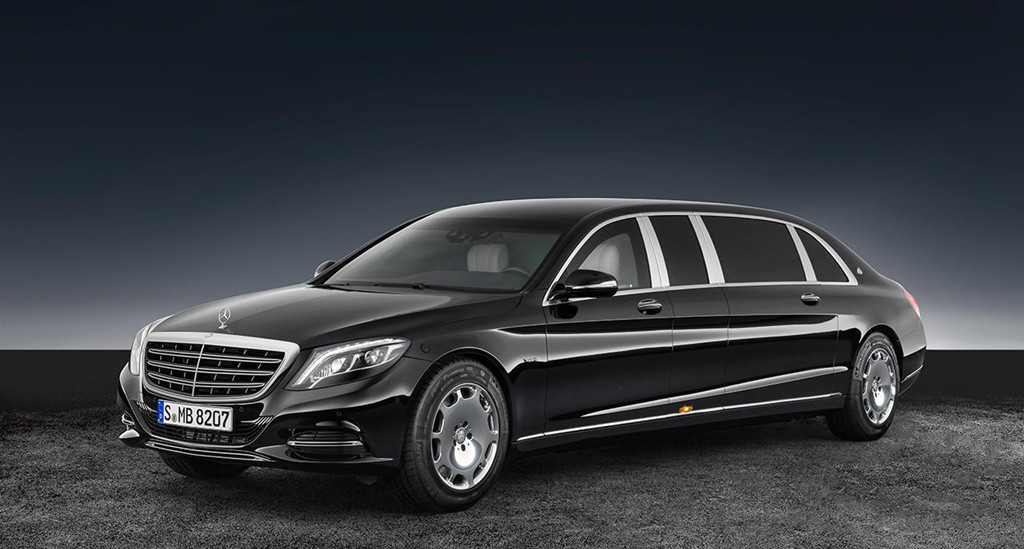 Cũng sử dụng chiếc Mercedes-Benz S 600 Pullman Guard nhưng bản của Tổng thống Kenya là bản Maybach, tức là bản mới hơn bản của nhà lãnh đạo Triều Tiên. Mercedes-Maybach S 600 Pullman Guard là sự lựa chọn hàng đầu cho các nguyên thủ trên thế giới nếu họ không được sản xuất xe riêng. Xe được trang bị động cơ tăng áp kép V12 5.5L cho công suất 517 mã lực. Ảnh: Daily Active.