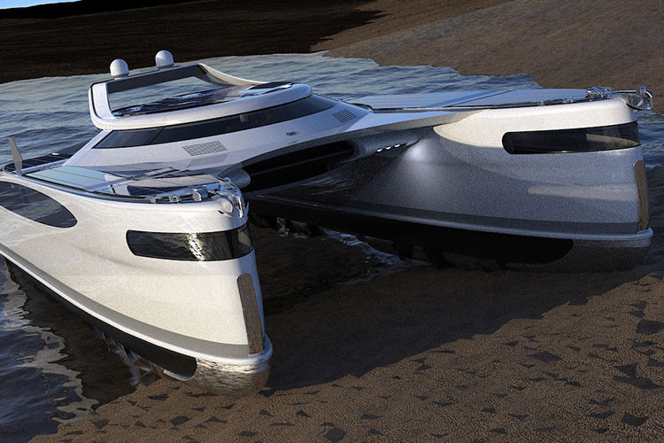 Thực tế, Lazzarini vốn có ý định sử dụng du thuyền Pagurus đặc biệt này cho các ứng dụng quân sự nhưng rồi thay đổi suy nghĩ sau khi thấy lượng người mua du thuyền sang trọng mong muốn phiêu lưu cả trên cạn và trên biển tăng cao.