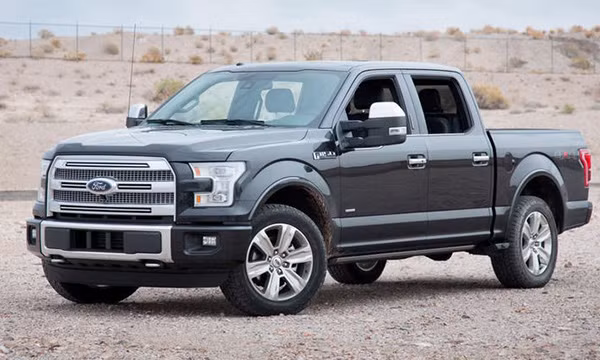 Ford F-150 Super Crew 2015 duoc danh gia cao ve do an toan-Hinh-2