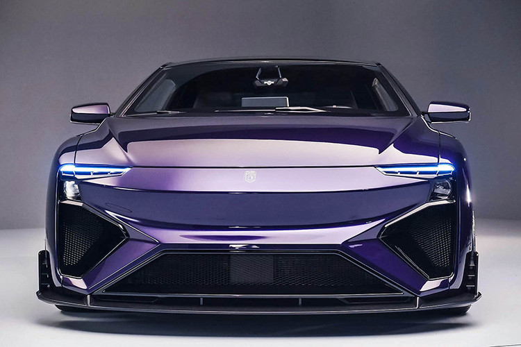 Được đặt tên là siêu xe AIWAYS RG Nathalie, hãng sản xuất ôtô điện Trung Quốc sẽ sử dụng một hệ truyền động điện-methanol thử nghiệm dành cho chiếc xe mới này khiến nó hứa hẹn sẽ gây shock cho những khách tham quan tại triển lãm Geneva 2019.