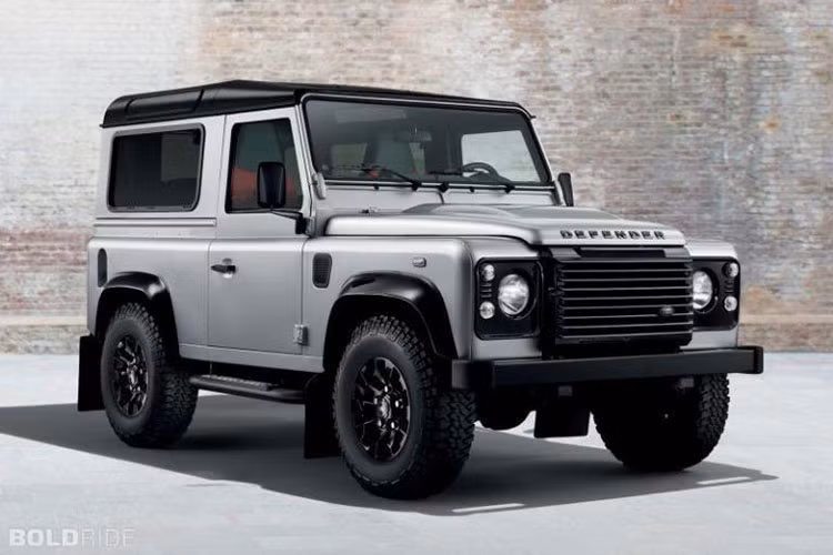 Ly do Land Rover Defender va Range Rover bi trieu hoi toan cau?